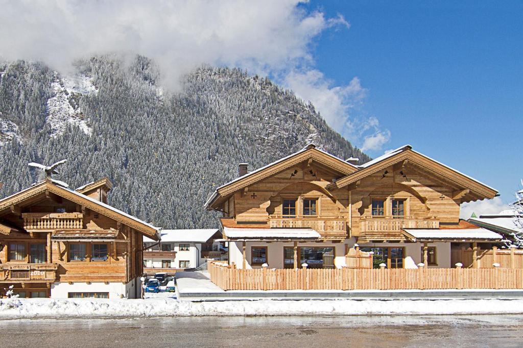 Alpenchalet Bruecke Mayrhofen Bagian luar foto