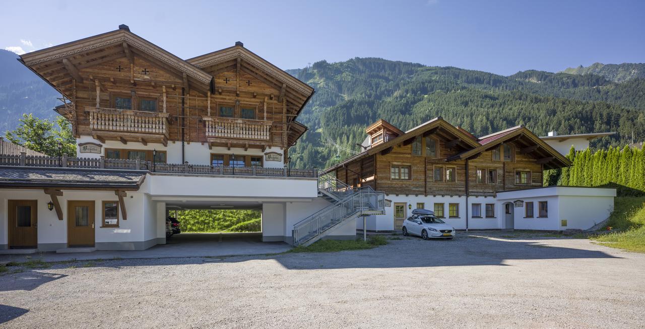 Alpenchalet Bruecke Mayrhofen Bagian luar foto
