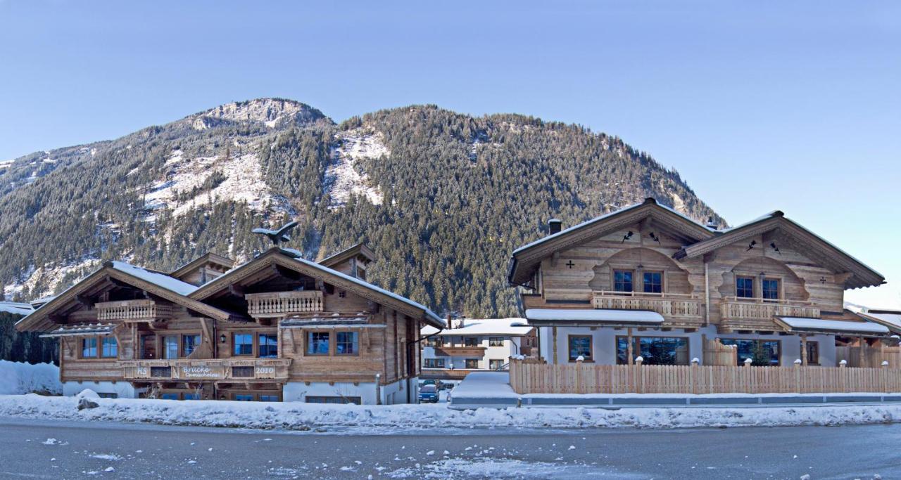 Alpenchalet Bruecke Mayrhofen Ruang foto